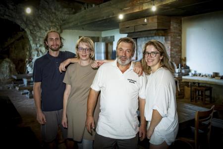 ekipa Lavričeve koče
